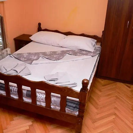 Bed & Breakfast Stara Carsija Restoran&hostel